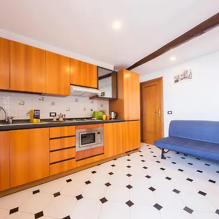 Casaviva Family Beachfront House In Camogli Exterior photo