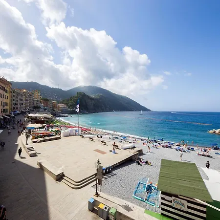 Casaviva Family Beachfront House In Camogli Exterior photo