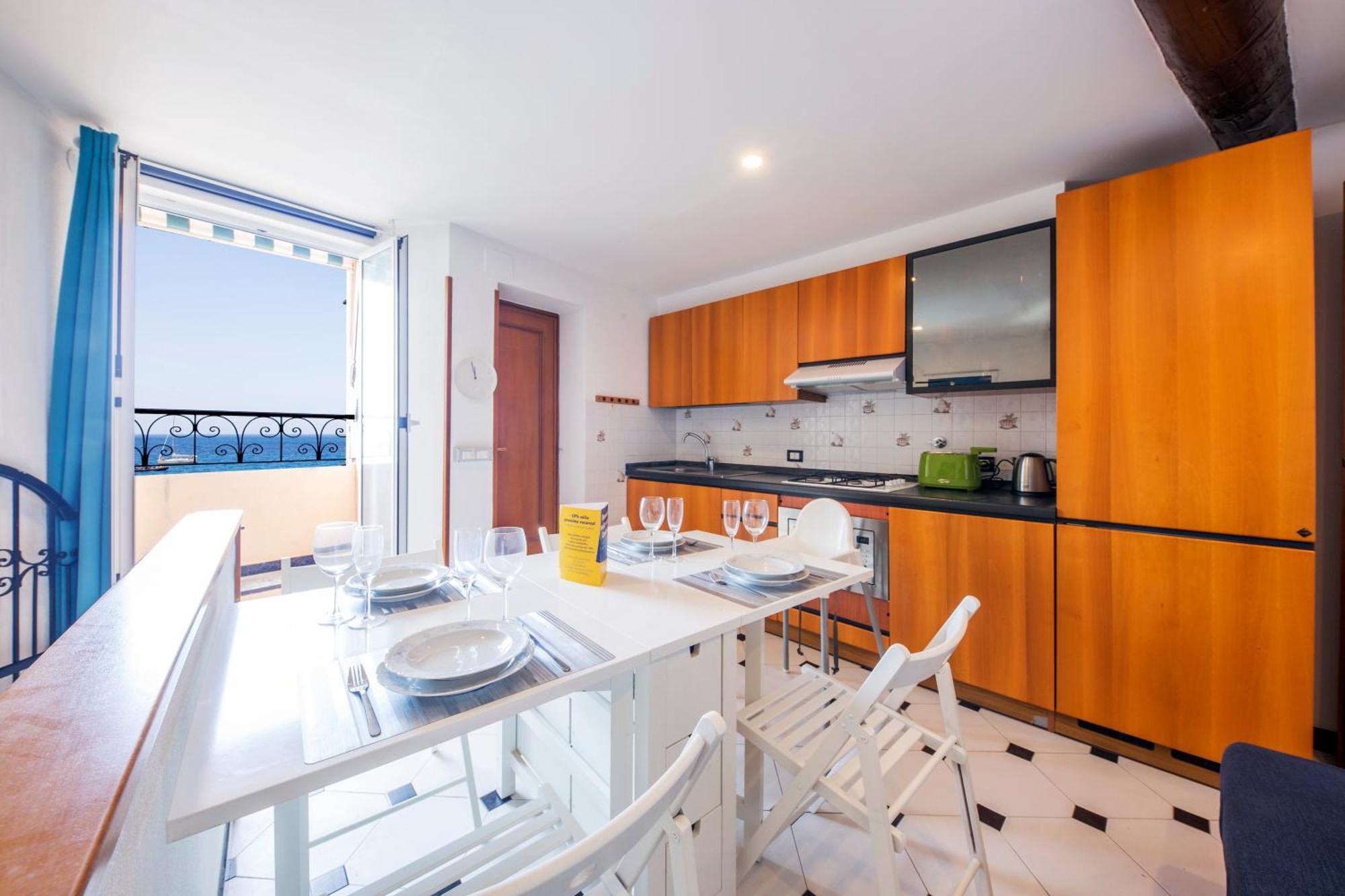 Casaviva Family Beachfront House In * Camogli