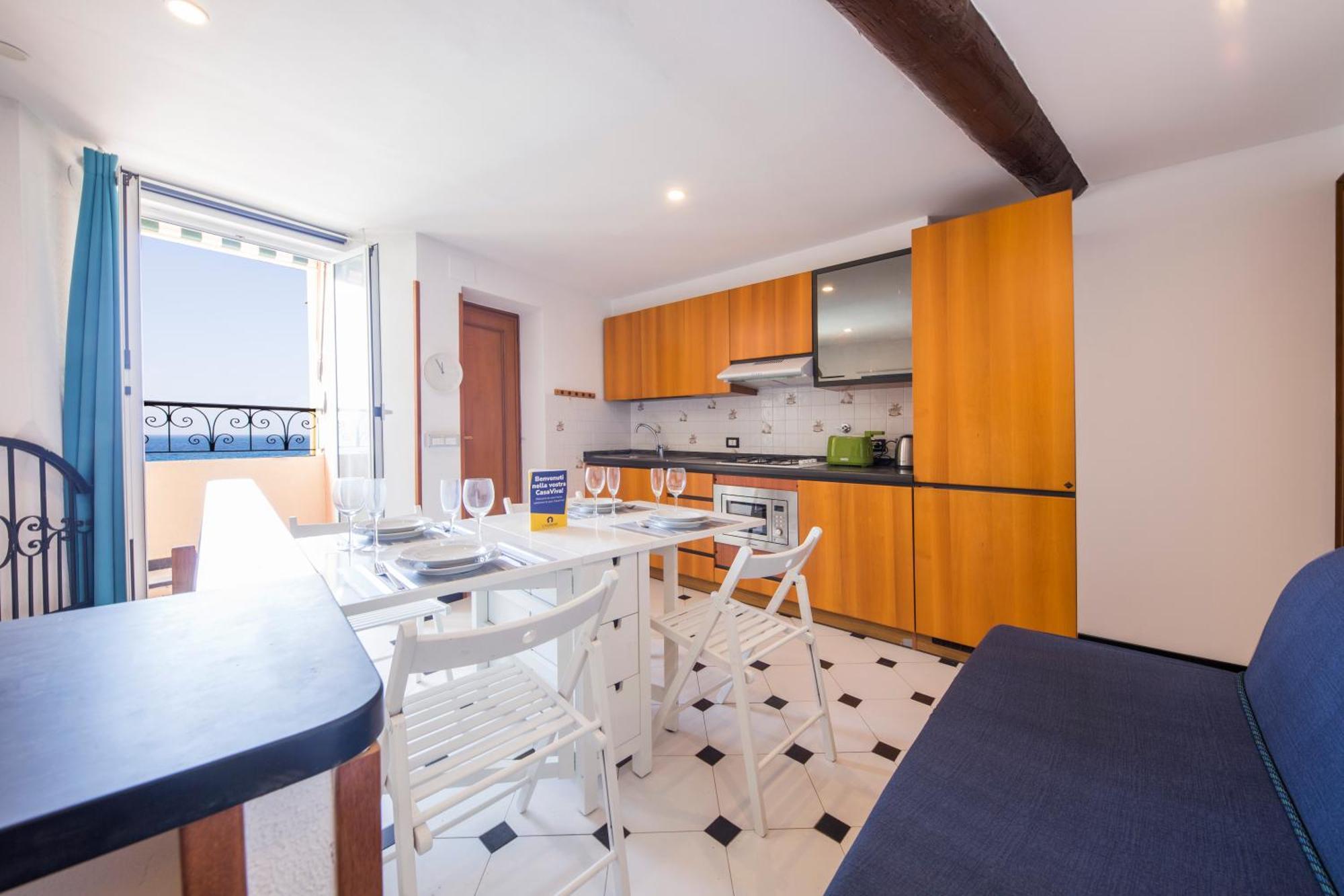 Casaviva Family Beachfront House In Camogli